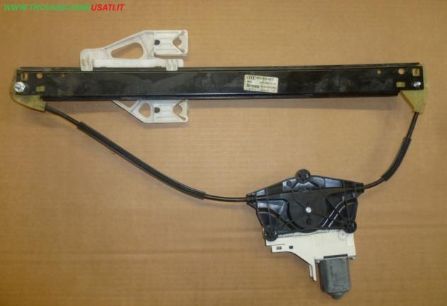 ALZACRISTALLO ELETTR. PORTA POST.S. 2 PIN 8R0839461D AUDI Q5 (8R)  Carrozzeria  Lamierati esterni  Porte  Alzacristallo por AUDI - Q5 - 01-09-2008 - 0