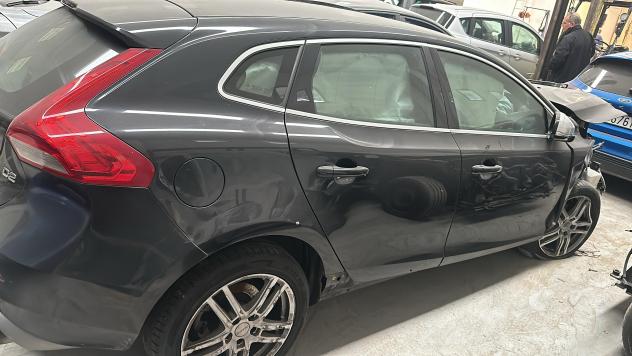 RICAMBI USATI AUTO VOLVO V40 Cross Country D 4162 T Diesel 1600 (12) - Foto 2