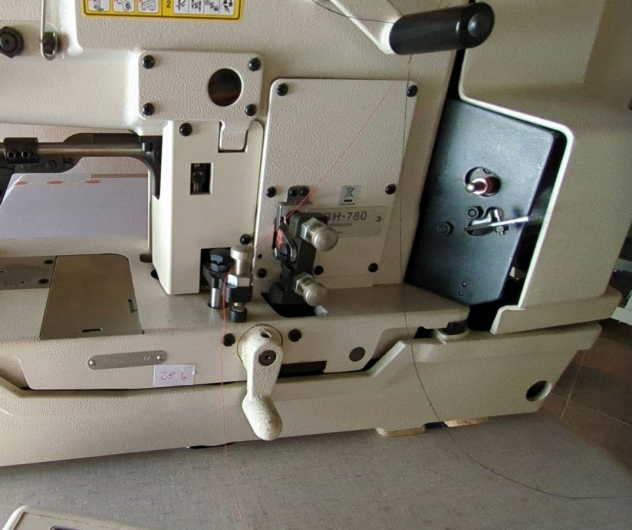 Macchina Asolatrice Industriale LBH-780 JUKI CORPORATION - Foto 2