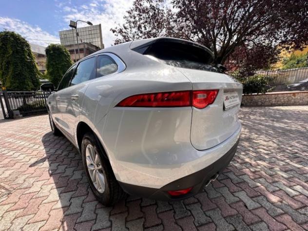 JAGUAR F-Pace 2.0 D 180 CV AWD aut. Portfolio MY 2019 rif. 22029863 - Foto 4