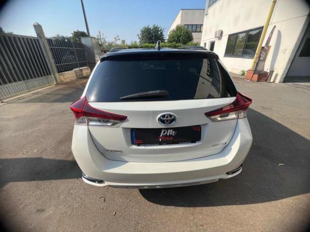 TOYOTA Auris Touring Sports 1.8 style cvt rif. 23803245 - Foto 6