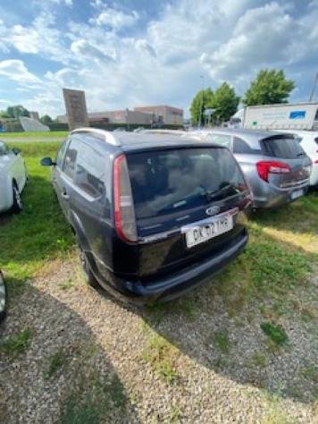 FORD Focus + 1.6 TDCi (90CV) SW rif. 22365468 - Foto 5