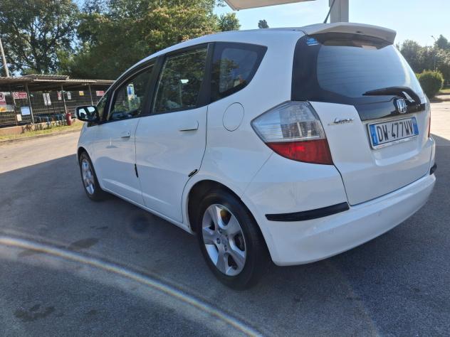 Honda Jazz 1.4 BENZINA*CAMBIO AUTOMATICO* - Foto 10