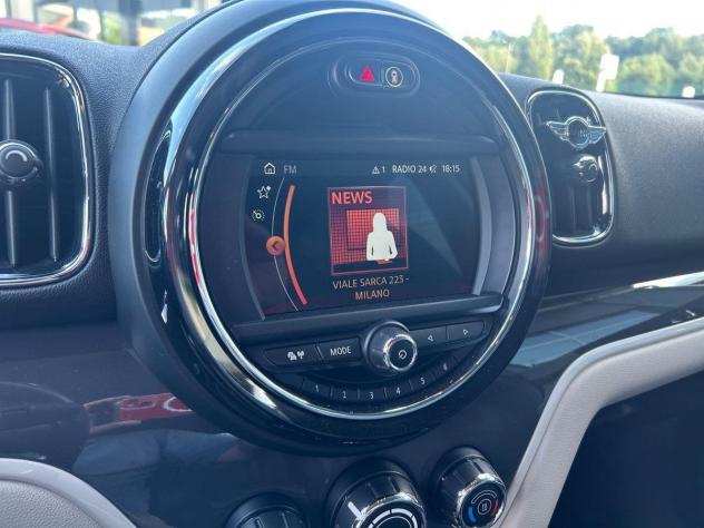 MINI Countryman Cooper S E ALL4 automatica - Foto 9