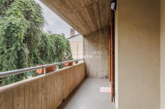 CARNATE: IN VENDITA VILLETTA BIFAMIGLIARE CON GIARDINO - Foto 12