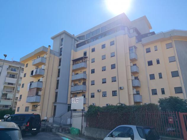 Appartamento in Via Fortunato La Camera