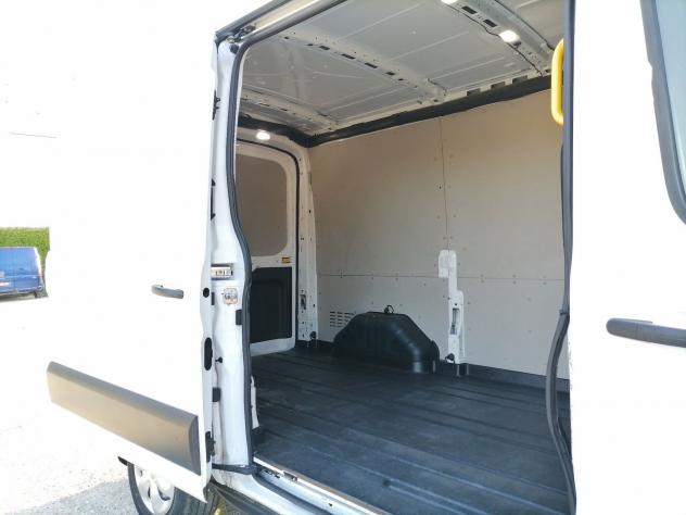 Ford Transit 290 2.0 tdci MHEV 130cv trend L2H2 E6.2 - Foto 8