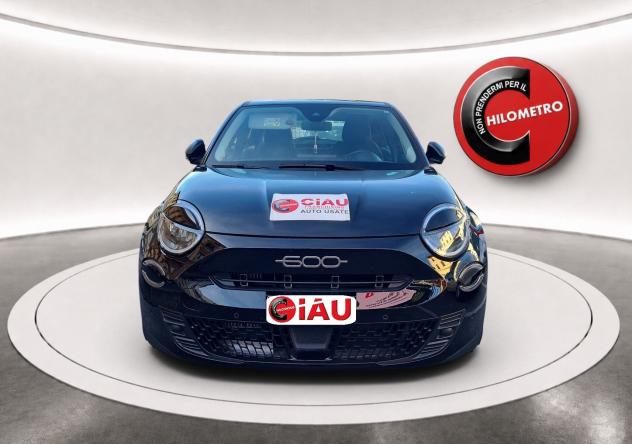Fiat 600 Hybrid 110 CV DCT MHEV Business - Foto 2