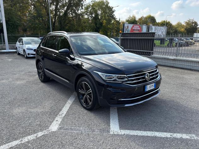 Volkswagen Tiguan Tiguan 2.0 TDI 150 CV SCR DSG Elegance - Foto 3