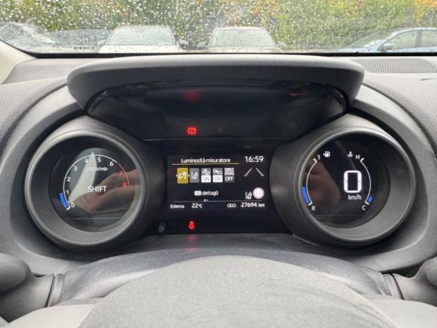TOYOTA Yaris Active 1.0cc 72cv GPL CAMERA POSTERIORE rif. 24163472 - Foto 8