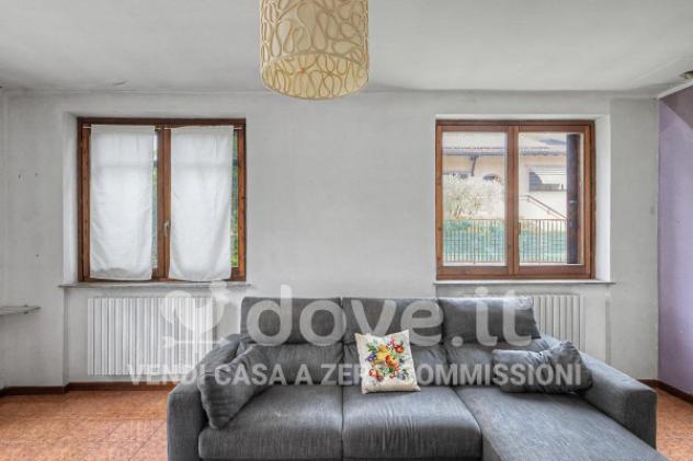 Villa di 300 m² con più di 5 locali e box auto in vendita a Ferno - Foto 11