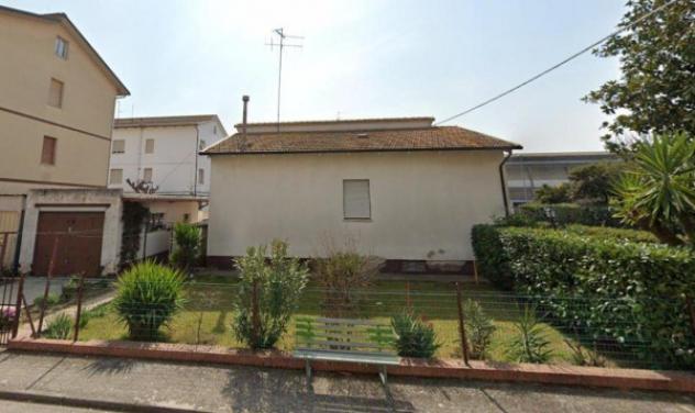 Immobile in asta di 97 m², box auto in vendita a Morrovalle - Foto 2