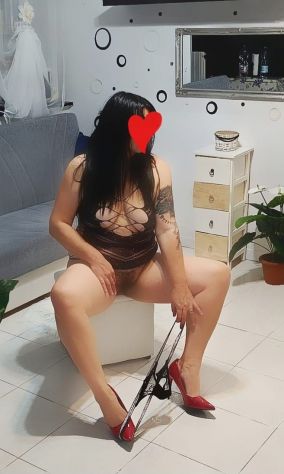 NEW 🥂🍾🥳MILF BELLA MORA FORMOSA VERA PORCELLINA AMANTE DEI POMPINI NATURALI..GUSTOSA E SENZA LIMITI....!!!!!..😋 - Foto 2 Tel:3793842580