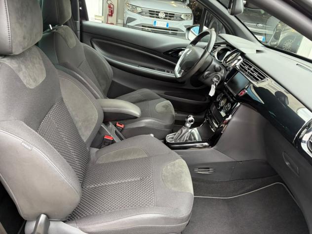 DS3 1.2 110CV S&S So Chic* 33.000KM * - Foto 10