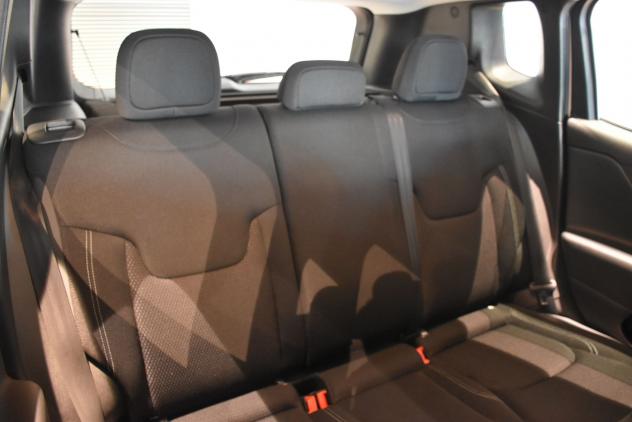 Jeep Renegade 1.6 Mjt 130 CV Limited - Foto 8