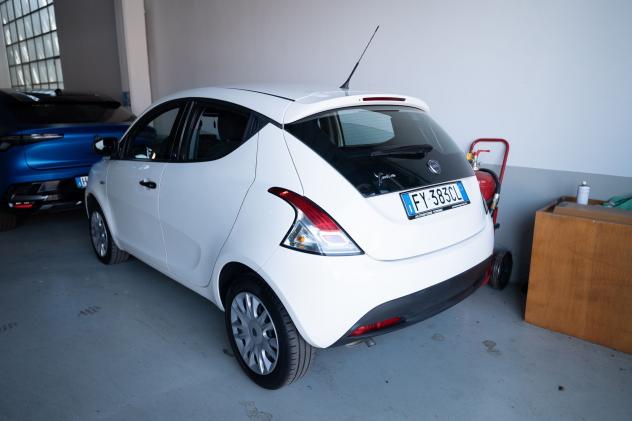 Lancia Ypsilon III 2015 1.2 Elefantino Blu s&s 69cv my19 - Foto 5