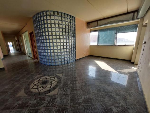 ufficio in vendita a Pisa in zona Ospedaletto
