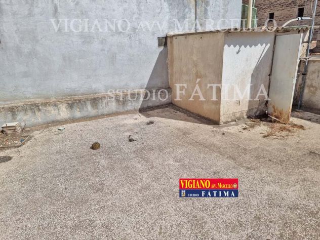 FOGGIA - VENDESI - VIA ALCANTERA 53- PICCOLA ABITAZIONE INDIPENDENTE+TERRAZZINO - Foto 8