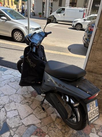 Askoll NGS3 Elettrico 125cc | Ottobre 2023 | 3.000 km | Accessori inclusi - Foto 4