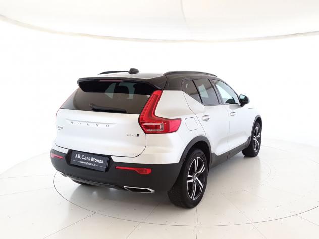 Volvo XC40 D4 AWD Geartronic R-Design - Foto 2