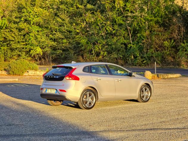 Volvo V40 D4 Momentum CV-120 Automatica E6 NEO 2016 - Foto 6