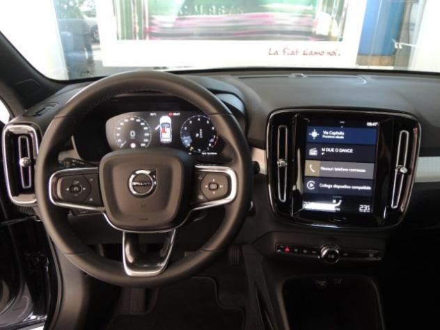 VOLVO XC40 T2 automatico Core rif. 24101954 - Foto 8