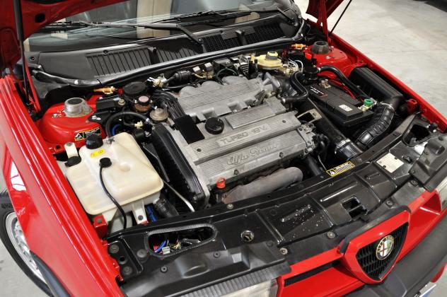 Alfa Romeo 155 2.0i turbo 16V cat Q4 ASI ORO CRS a libretto - Foto 9