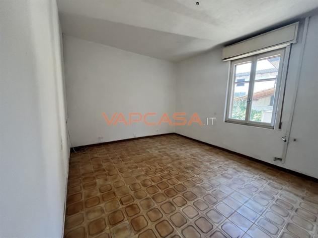 CASA INDIPENDENTE CON 2 APPARTAMENTI - Foto 16