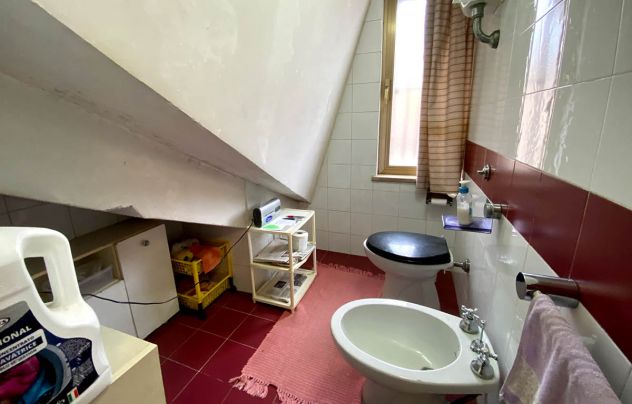 Appartamento in bifamiliare, libero su 4 lati posto - Foto 19