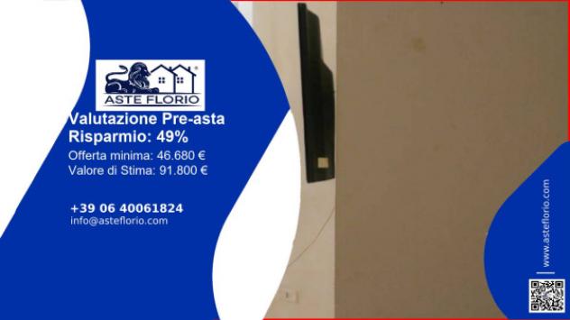 Immobile in asta di 91 m², box auto in vendita a Mondragone