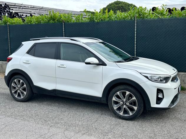 Kia Stonic 1.4 MPI EcoGPL Urban - Foto 3