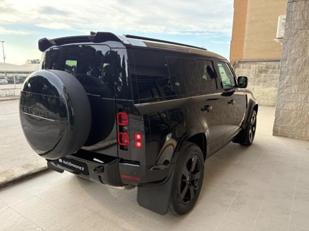 LAND ROVER Defender 110 3.0D I6 250 CV AWD Auto X-Dynamic HSE rif. 23739151 - Foto 5