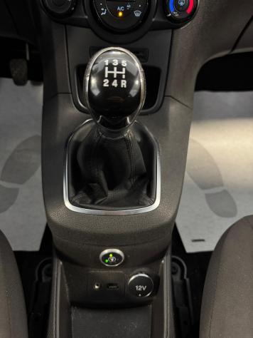 Ford Fiesta 1.4 GPL (SCADENZA 2036) UNIPRO 2015 - Foto 9