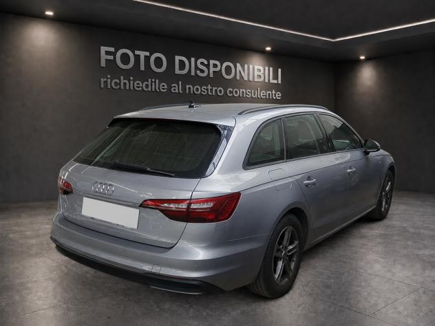Audi A4 30 2.0 TDI MHEV Business S tronic 136 CV - Foto 4