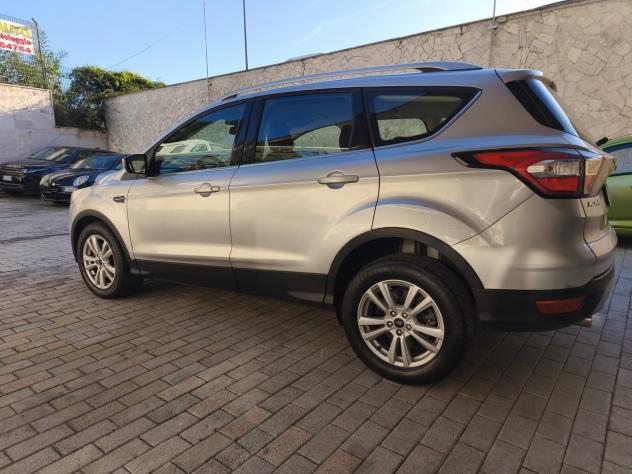 Ford Kuga 1.5 TDCI 120 CV S&S 2WD Plus - Foto 5