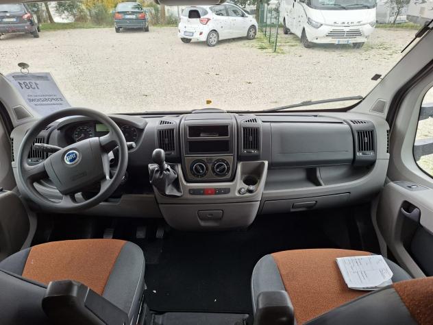CAMPER CI DUCATO MANSARDATO SEMIDINETTE LETTO MATRIMONIALE CLIMATIZZATORE FOTOVOLTAICO WEBASTO CAMPEGGIO USATI GENERALI - Foto 7