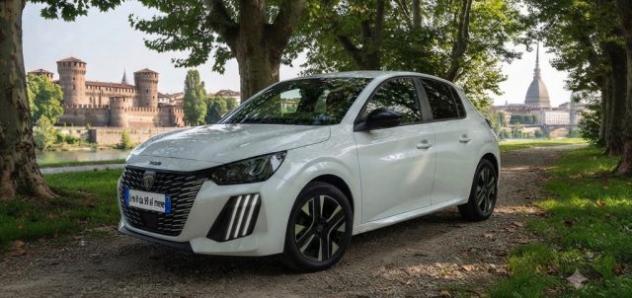 PEUGEOT 208 Turbo benzina rif. 24198409