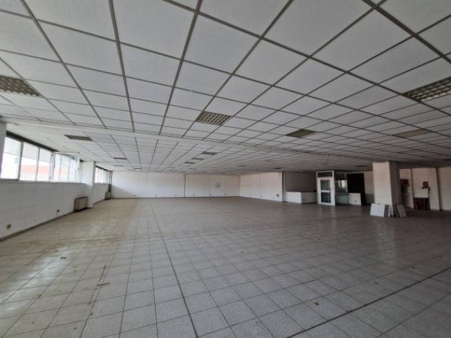 Immobile di 1052 m² con più di 5 locali in vendita a Novate Milanese - Foto 13