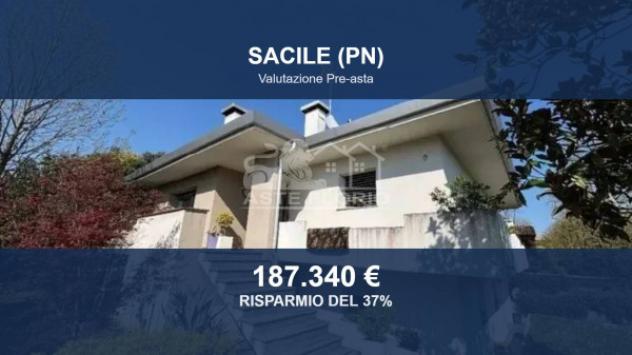 Immobile in asta di 189 m² con più di 5 locali e box auto in vendita a Sacile