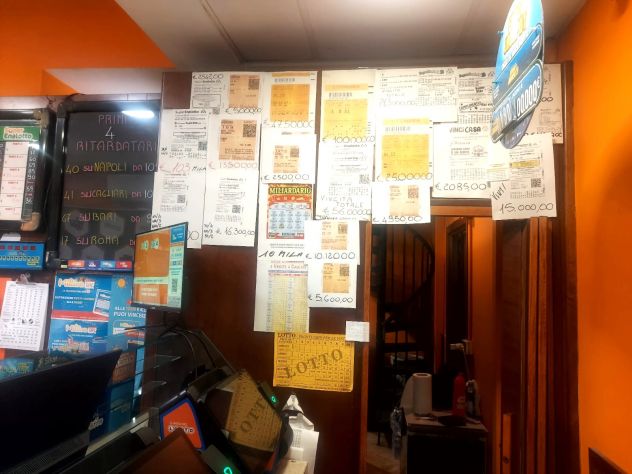 tabaccheria tutti giochi zona centocelle cedo in vendita - Foto 9
