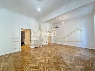 Affittasi Appartamento plurilocale a Milano