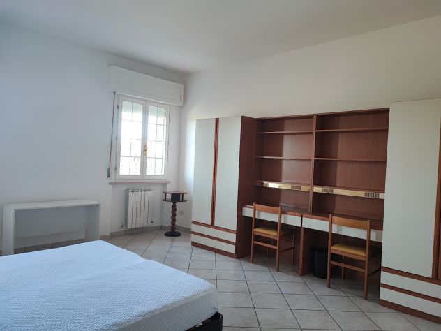 APPARTAMENTO E STANZE IN AFFITTO – URBINO (ZONA MAZZAFERRO) - Foto 3