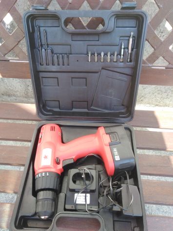 trapano avvitatore