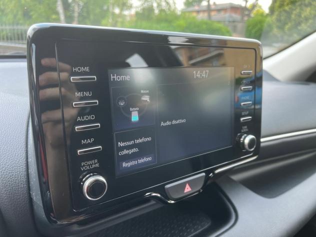 Toyota Yaris Hybrid Trend MY22 - Foto 10
