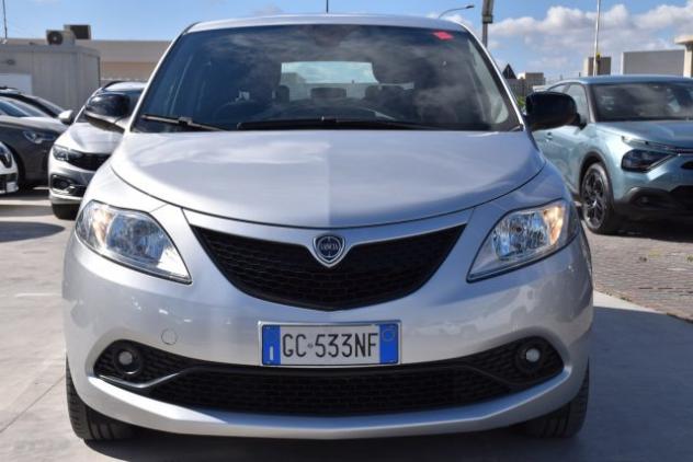 LANCIA Ypsilon 1.2 69 CV 5 porte GPL Ecochic Gold rif. 23500093 - Foto 2