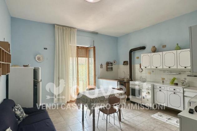 Villa di 180 m² con più di 5 locali in vendita a Castell'Azzara - Foto 4