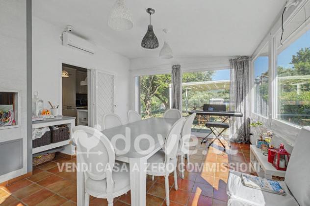 Villa di 210 m² con più di 5 locali e box auto in vendita a Ciampino - Foto 16