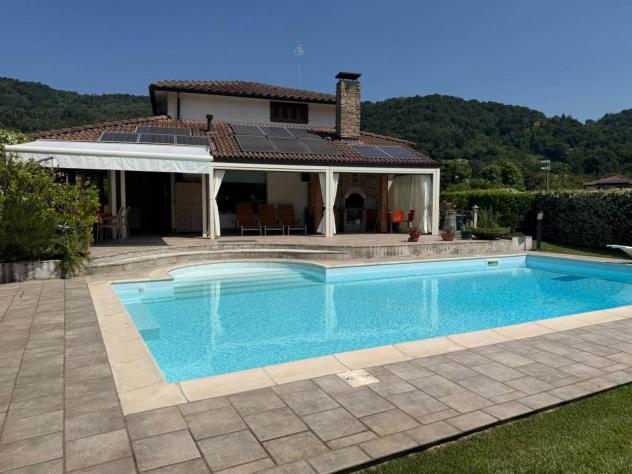 Vendita Villa da 204 mq in Villaggio Larco