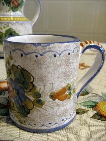 Brocca e tazze in ceramica dipinti a mano - Foto 3