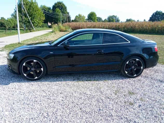 Audi A5 COUPE' 2.0 TDI S-LINE CV 170 SPORT EDITION - Foto 3